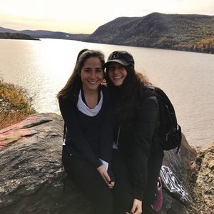 Meet your Posher, Kendra